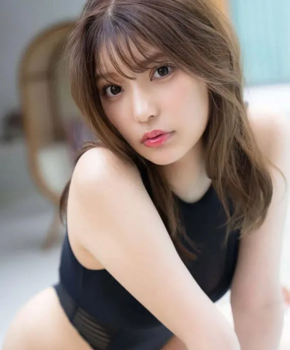 仓木华写真图片-夏日泳装1